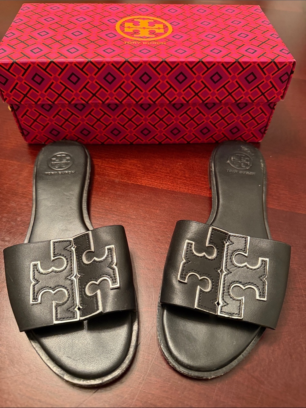 Tory Burch Black Leather Logo Slide Sandals with White Contrast Stitching